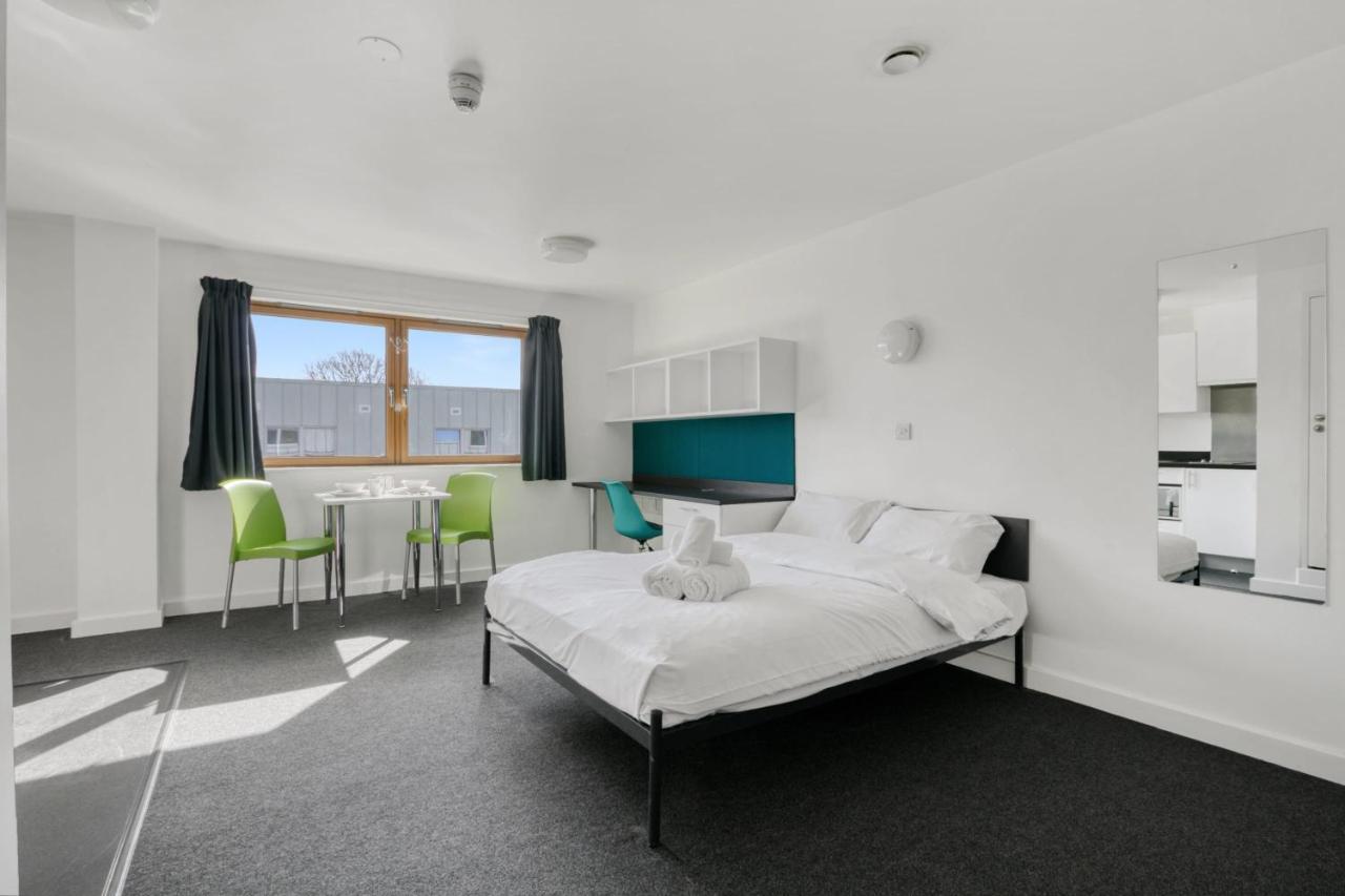 Bright & Central Studio In Luton, Sleeps 2 Luton (Bedfordshire) Exterior foto
