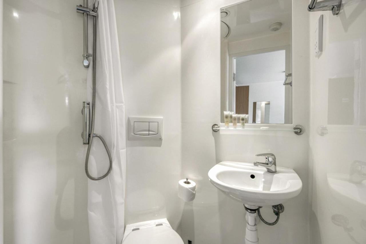 Bright & Central Studio In Luton, Sleeps 2 Luton (Bedfordshire) Exterior foto